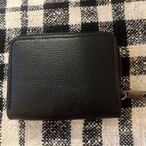 SHEIN Black Zip Around Leather Card holder
